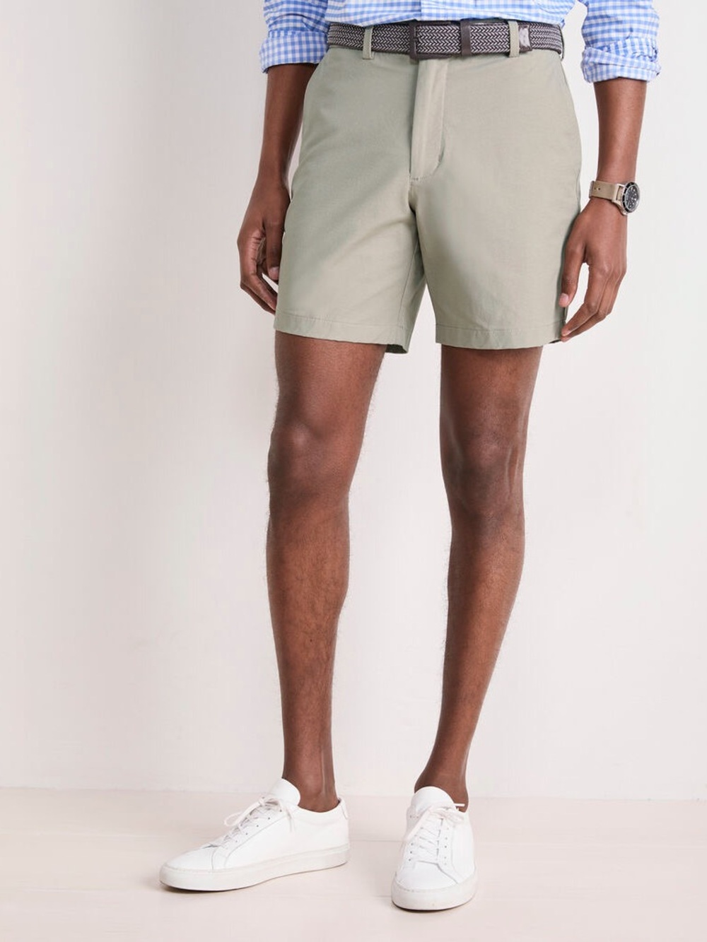 Vineyard Vines Men's Flat Front Shorts in cream